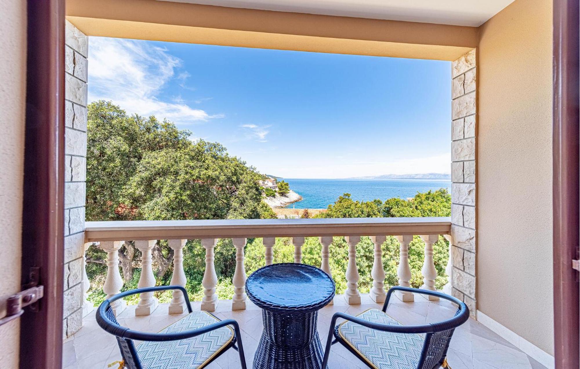 Beautiful Home In Prigradica With Jacuzzi Exterior photo