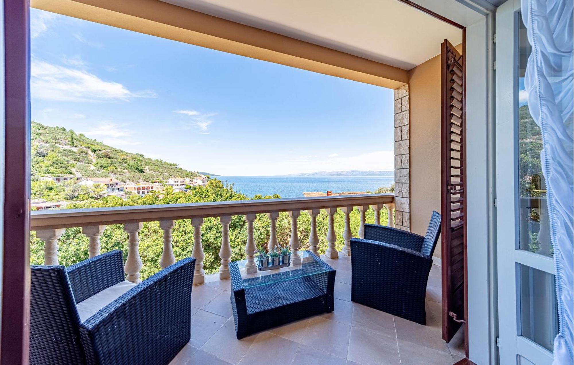 Beautiful Home In Prigradica With Jacuzzi Exterior photo